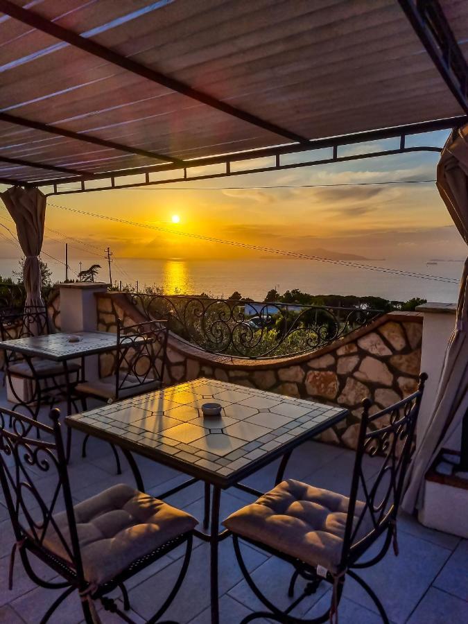 Casa Astra Bed & Breakfast Anacapri  Exterior photo